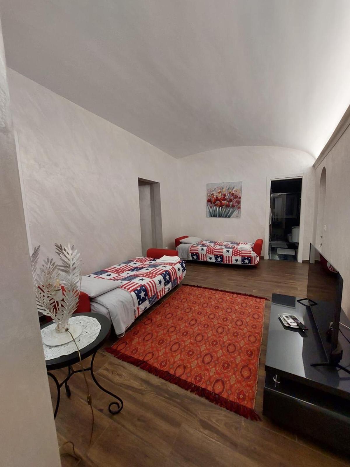Campo De' Fiori On Vacation With Class — Photos 1